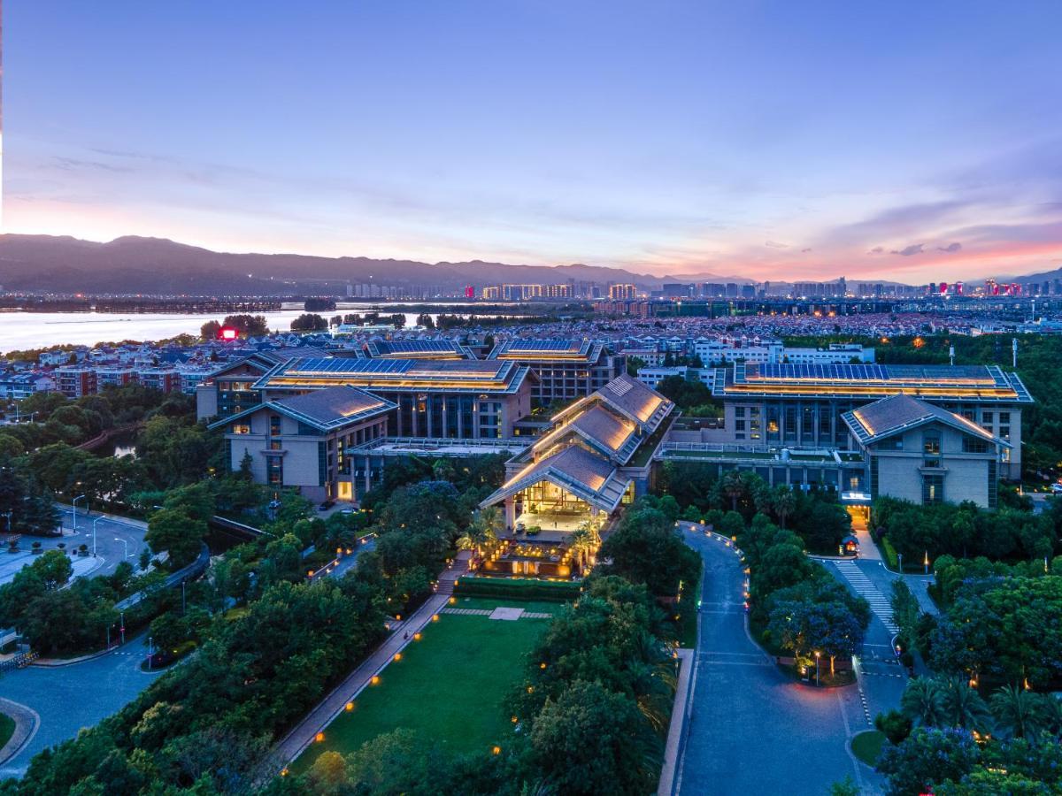 Intercontinental Kunming By Ihg Hotell Exteriör bild