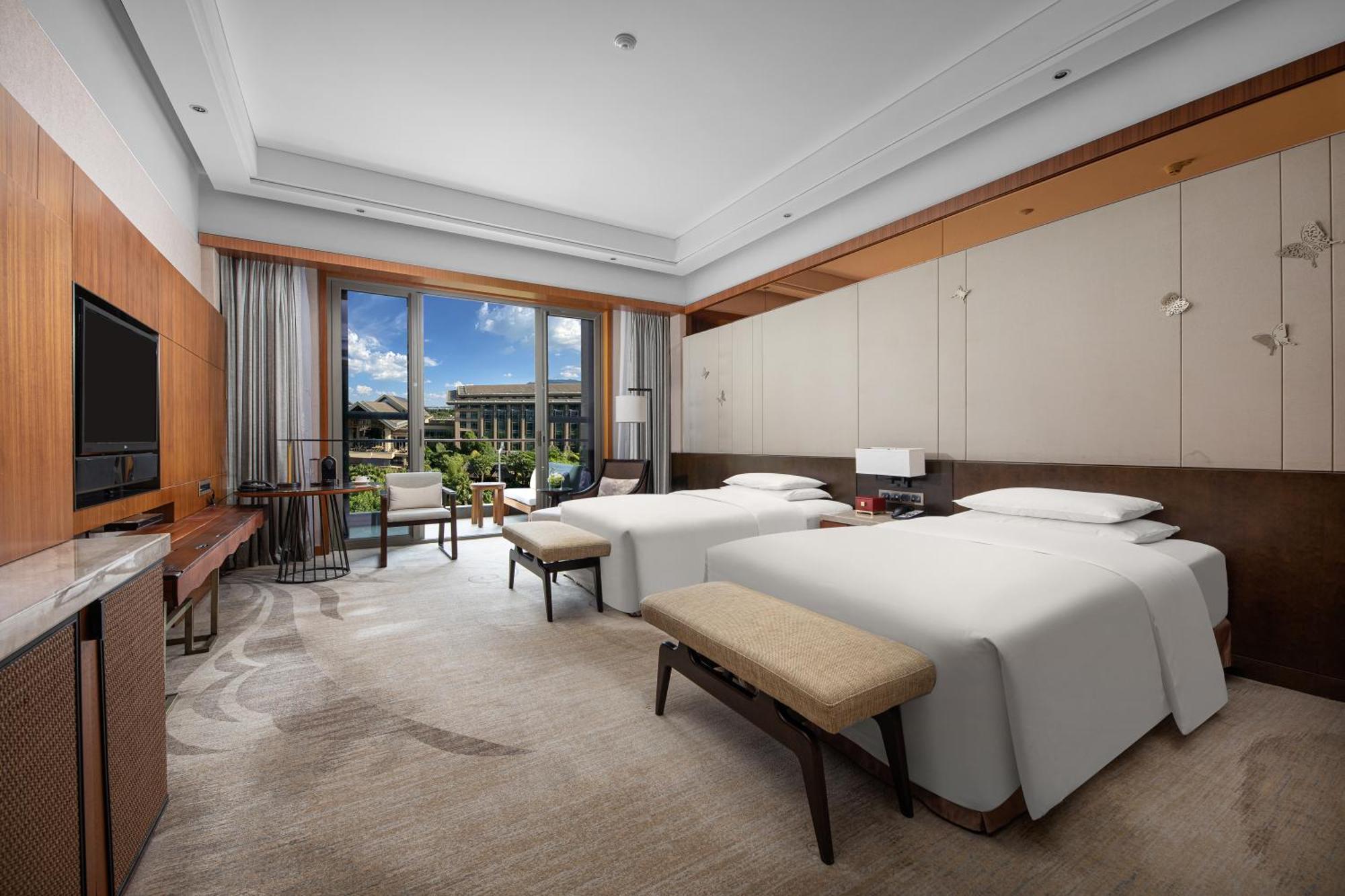 Intercontinental Kunming By Ihg Hotell Exteriör bild