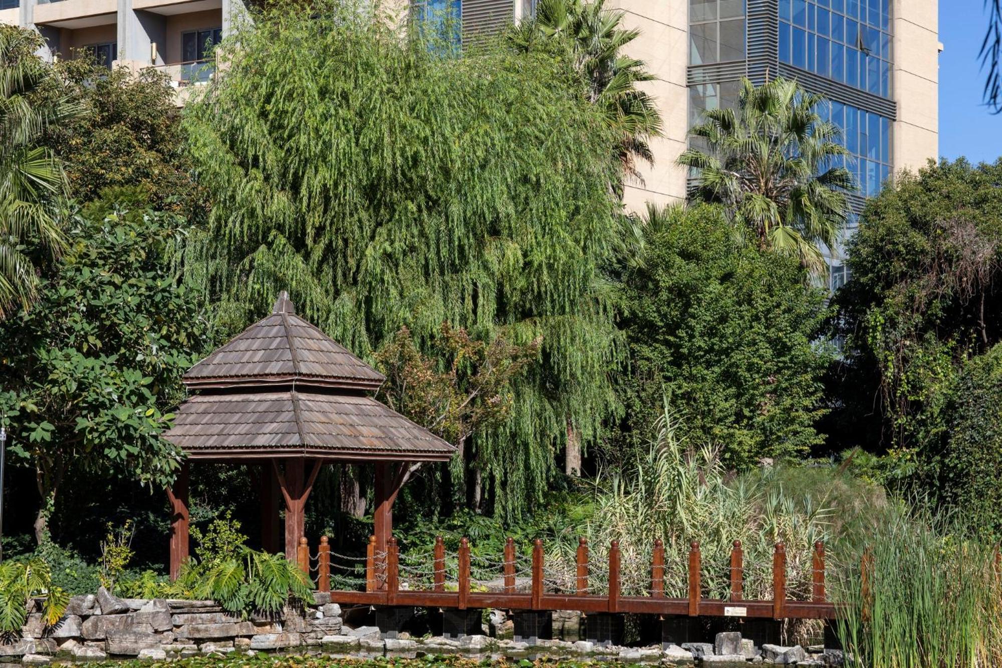 Intercontinental Kunming By Ihg Hotell Exteriör bild