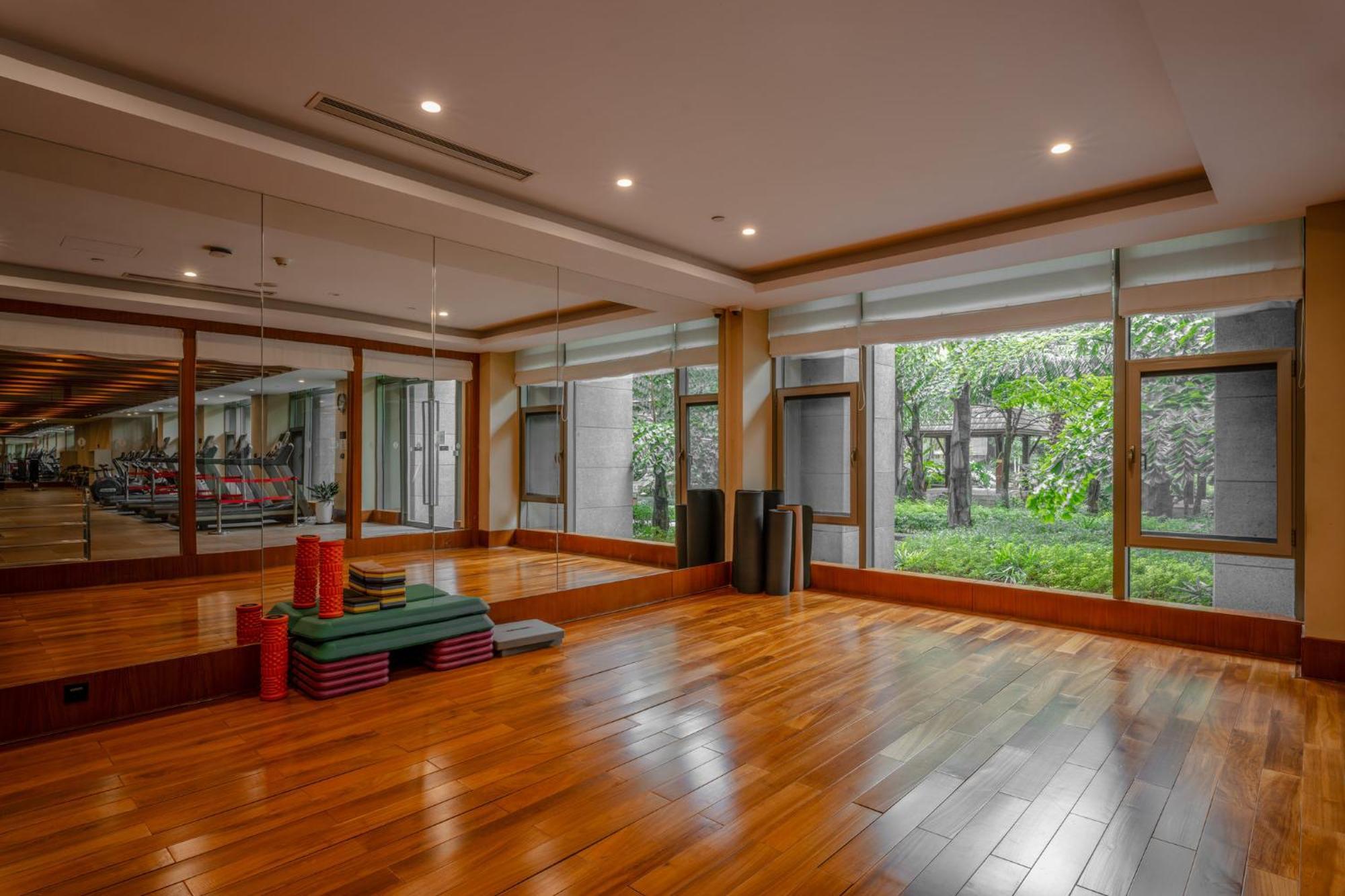 Intercontinental Kunming By Ihg Hotell Exteriör bild